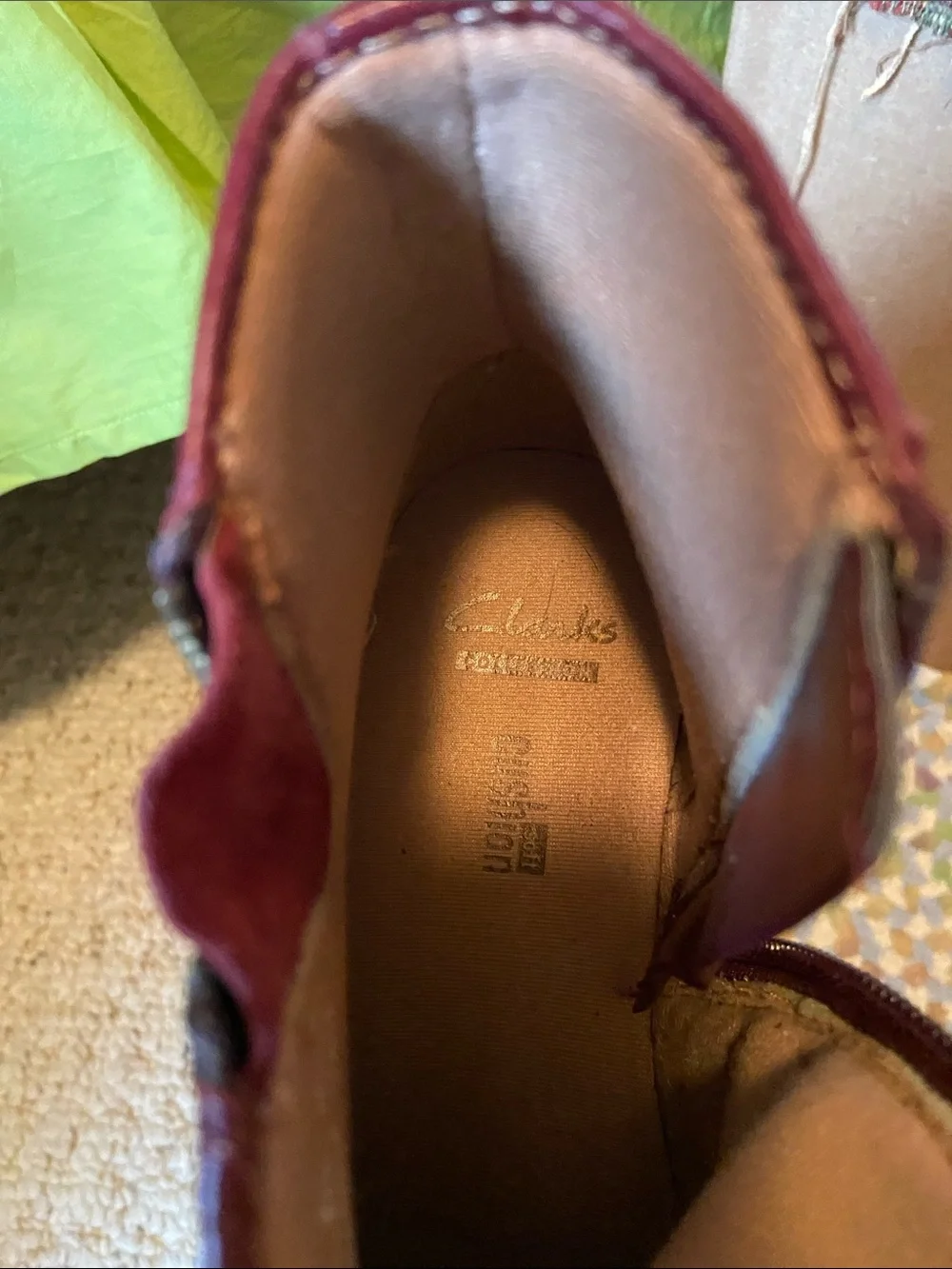 Clarks soft burgundy